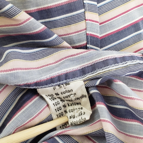 Lacoste Long Sleeve Mens 44  Button Up Dress Shirt Pinks Grays Striped Cotton - Picture 9 of 12